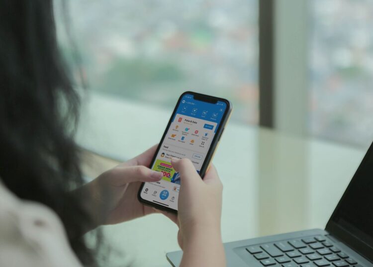 Begini Cara Transfer BCA ke DANA via BCA Mobile dan ATM