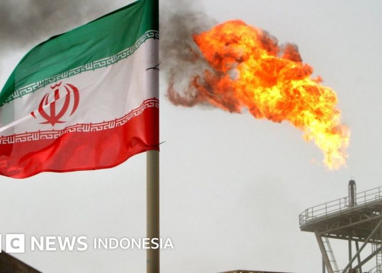 Iran serang ladang gas cair terbesar Qatar yang dikaitkan AS
