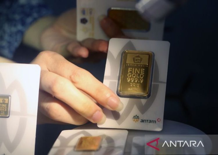 Harga emas mendekati Rp3 juta per gram jelang Lebaran, cek daftar lengkapnya di sini!