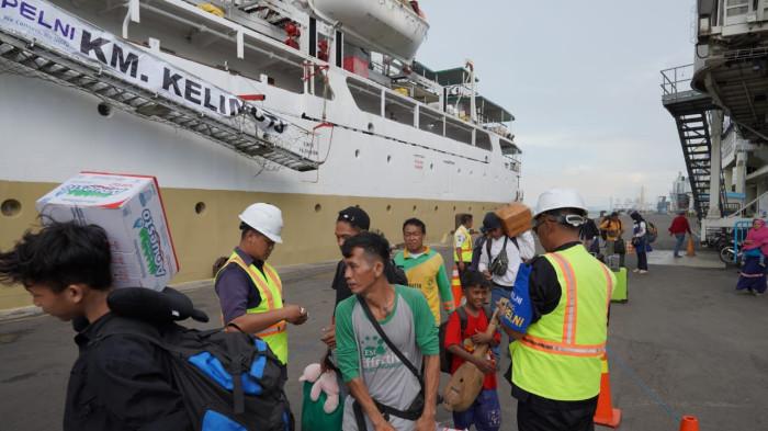 Cuaca Surabaya Hari Ini: Cerah Pagi, Hujan Siang