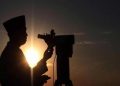 7 Berita Populer Hari Ini: Pemudik Protes Tiket Kapal Roro di Batam, Kapolda Bertindak