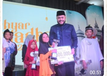 Wali Kota Padang Tutup Gebyar Ramadan 1447 H di Masjid Raya Gantiang