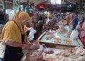 Kekurangan Stok Daging di Sorong: Pedagang Kewalahan Hadapi Persaingan Online