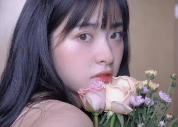 10 Aktris China Paling Cantik Tanpa Make-up: Wang Churan Ungguli Dilraba Dilmurat