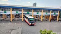 Rekor Baru: 52.669 Penumpang Mudik Lebaran 2026 di Terminal Purabaya